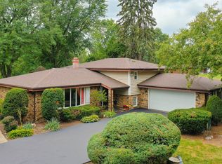 11S250 Saratoga Ave, Lemont, IL