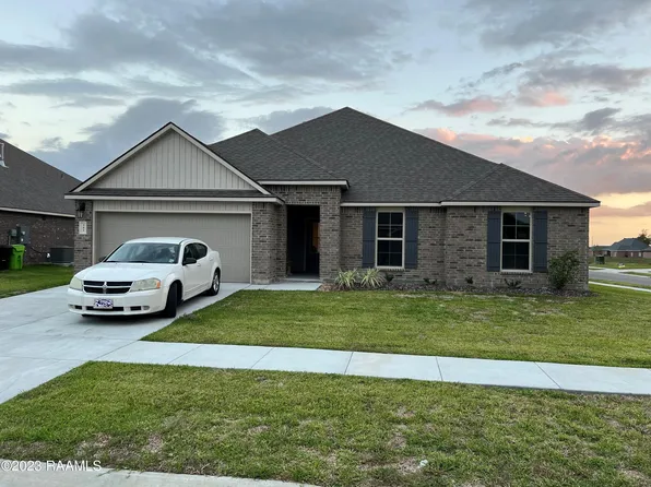 301 Dalia Ct, Breaux Bridge, LA 70517