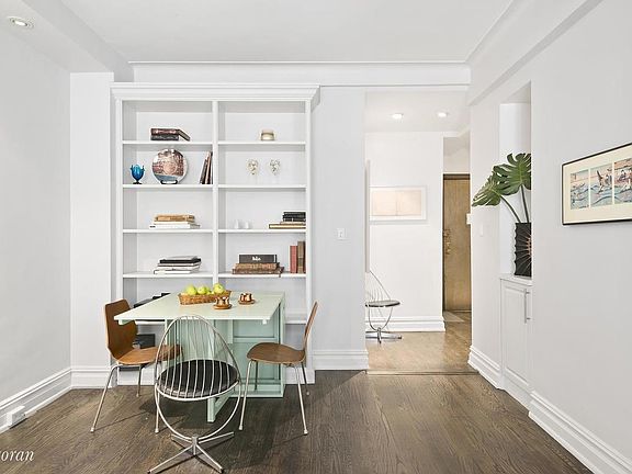 3rd image of 12 W 72nd St APT 8E