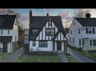 3655 Avalon Rd #1, Shaker Heights, OH 44120