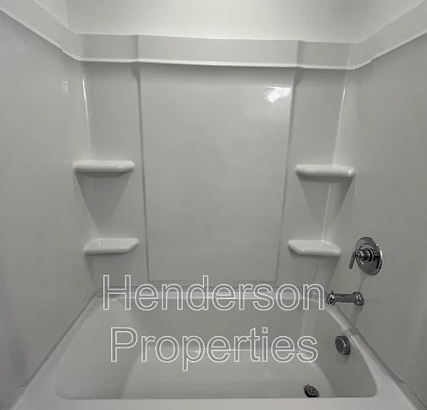 2100 Cobble Ct — Photo 19
