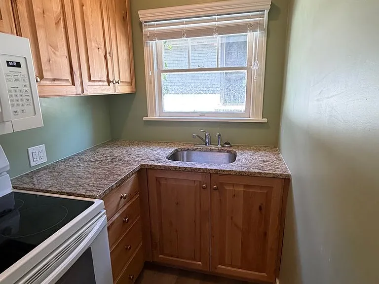 The Kent — Photo 34
