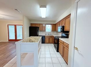 3411 San Felipe Dr, Baton Rouge, LA 70809
