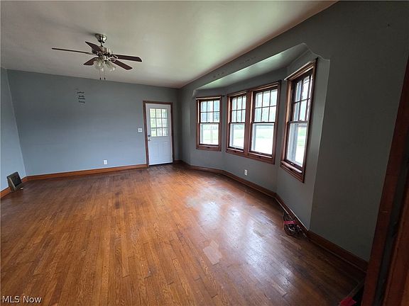 4th image of 516 Buckeye St