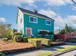505 21st St NE, Salem, OR 97301