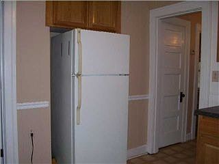 kitchen  appliances remain