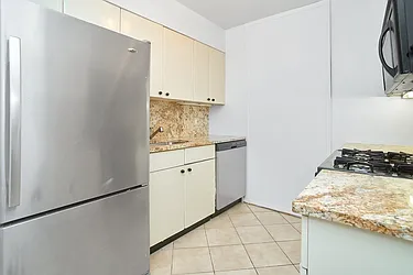 Rented by Living New York