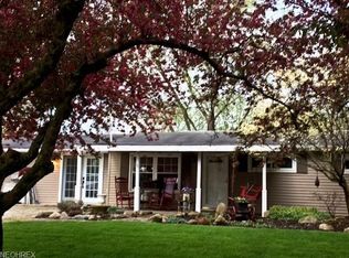 2869 Polly Rd, Ravenna, OH 44266