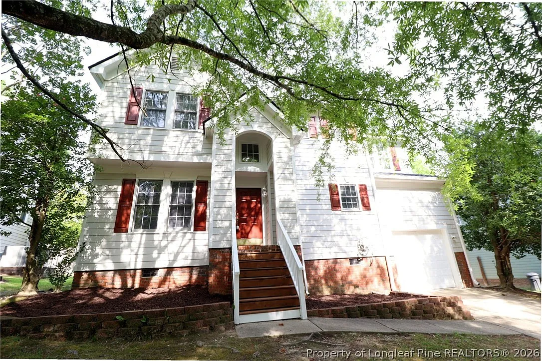 3 bed, 2.5 bath, $1,995 — Photo 1