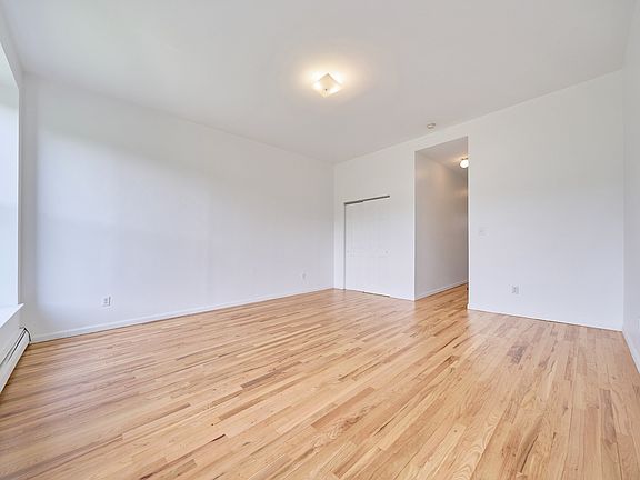 3rd image of 19 W 123rd St APT 3