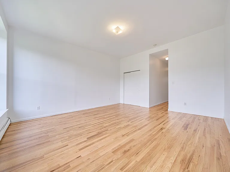 19 W 123rd St #2 — Photo 2