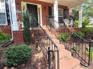 6902 Olmsford Dr, Huntersville, NC 28078