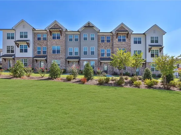 1523 Harvest Park Ln, Suwanee, GA 30024