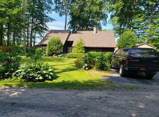 1780 Lakeland Dr, Burt, NY 14028