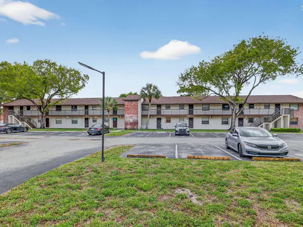 6001 Shakerwood Cir APT 201, Fort Lauderdale, FL 33319