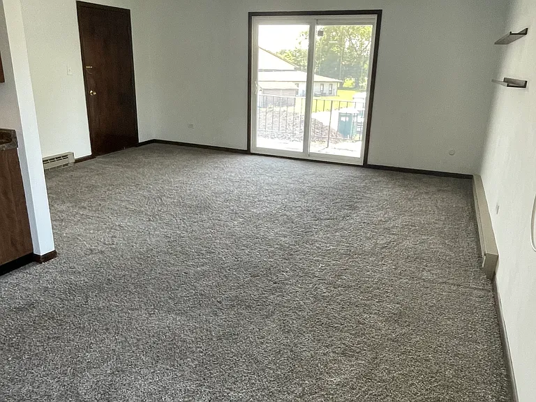 374 Lynn Dr #1 — Photo 3