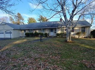 218 Ridgewood Rd, West Hartford, CT 06107