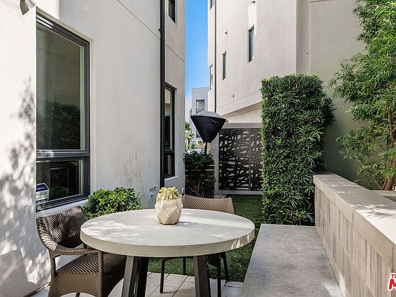 5th image of 5905 S Coral Pl