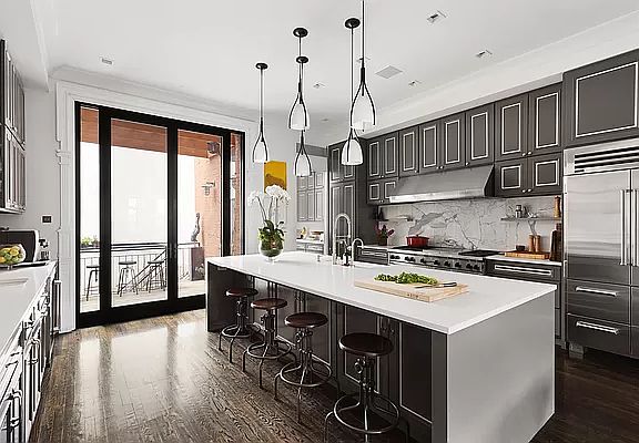 4th image of 2036 5th Ave APT 1