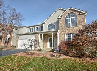 1622 Rose Ln, Romeoville, IL 60446