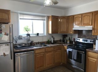 25-35 23rd St #3, Astoria, NY 11102