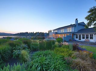 2388 Sunlight Beach Rd, Clinton, WA 98236