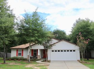 403 Hunters Ridge Rd, Defuniak Springs, FL 32433