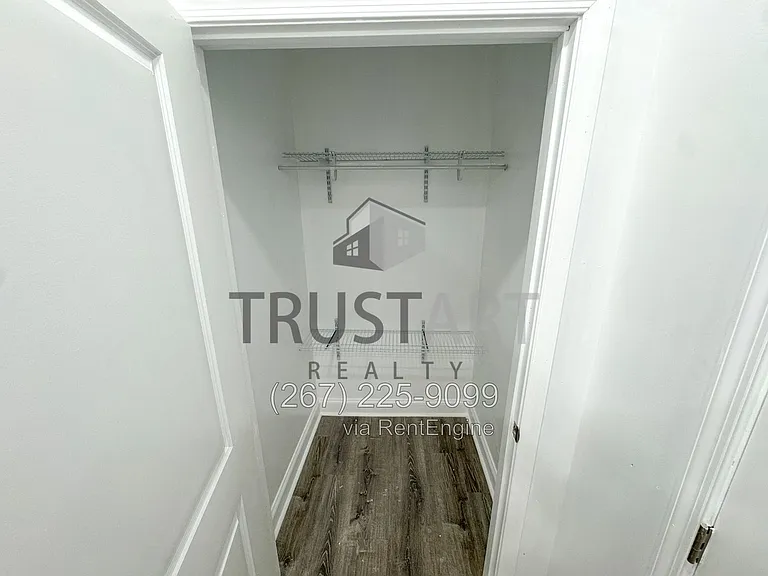 2507 N 19th St #1 — Photo 10