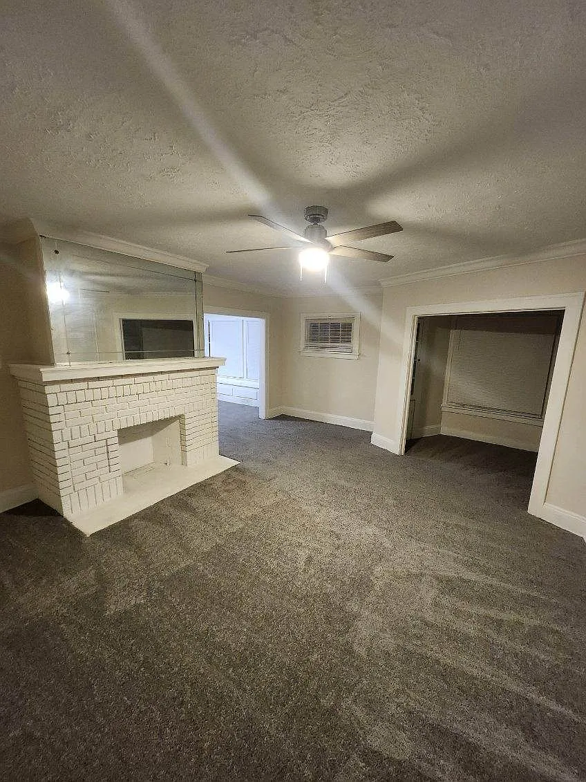 1623 Eddington Rd #1 photo 1
