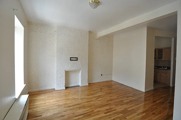 Rented by Bohemia Realty Group | media 2