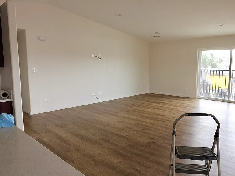 18606 Valley Blvd #1 — Photo 28