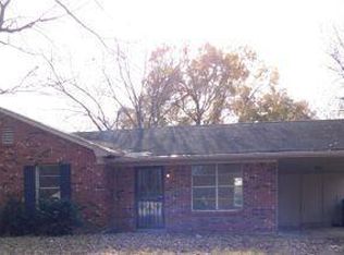 1827 Custer Dr, Southaven, MS 38671