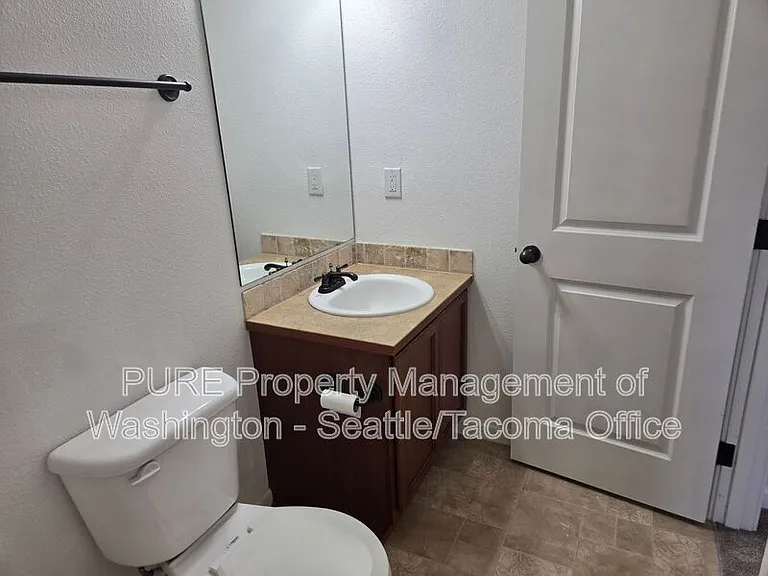 5027 NE 5th Pl — Photo 35