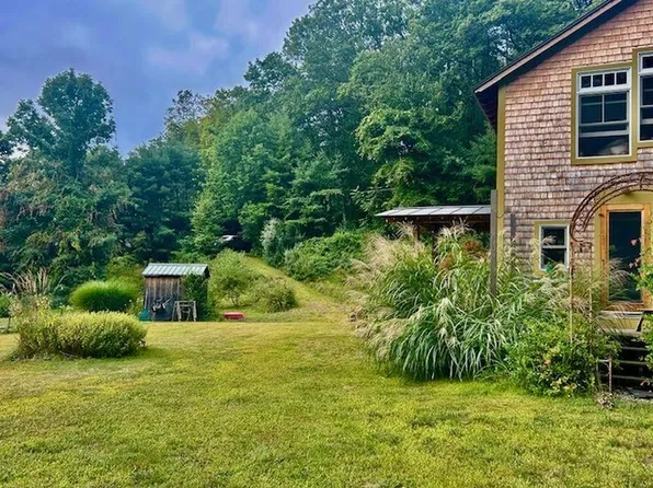 137 Pleasant Valley Road, Brattleboro, VT 05301