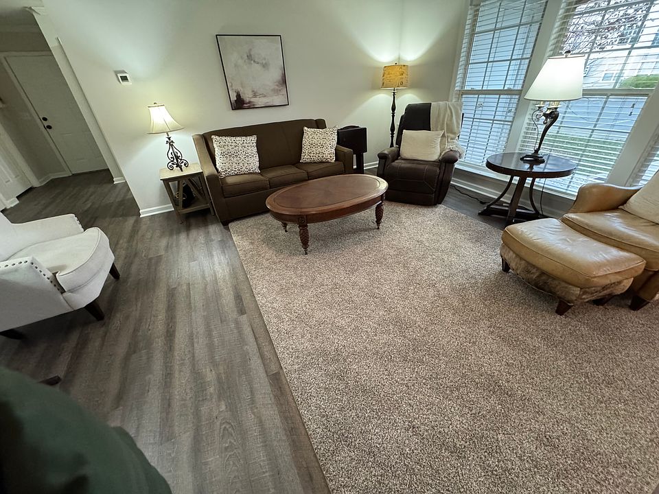 1st image of 2225 Delaney Dr #111