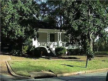 1st image of 3002 6th St