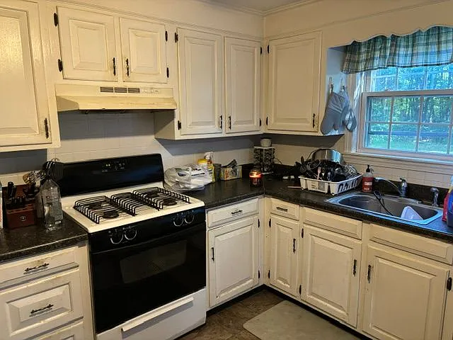 2 bed, 1.0 bath, 1000 sqft, $2,000 — Photo 3