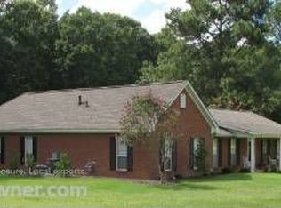 101 Pine View Dr, Raymond, MS 39154