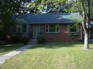 8712 Weldon Dr, Henrico, VA 23229