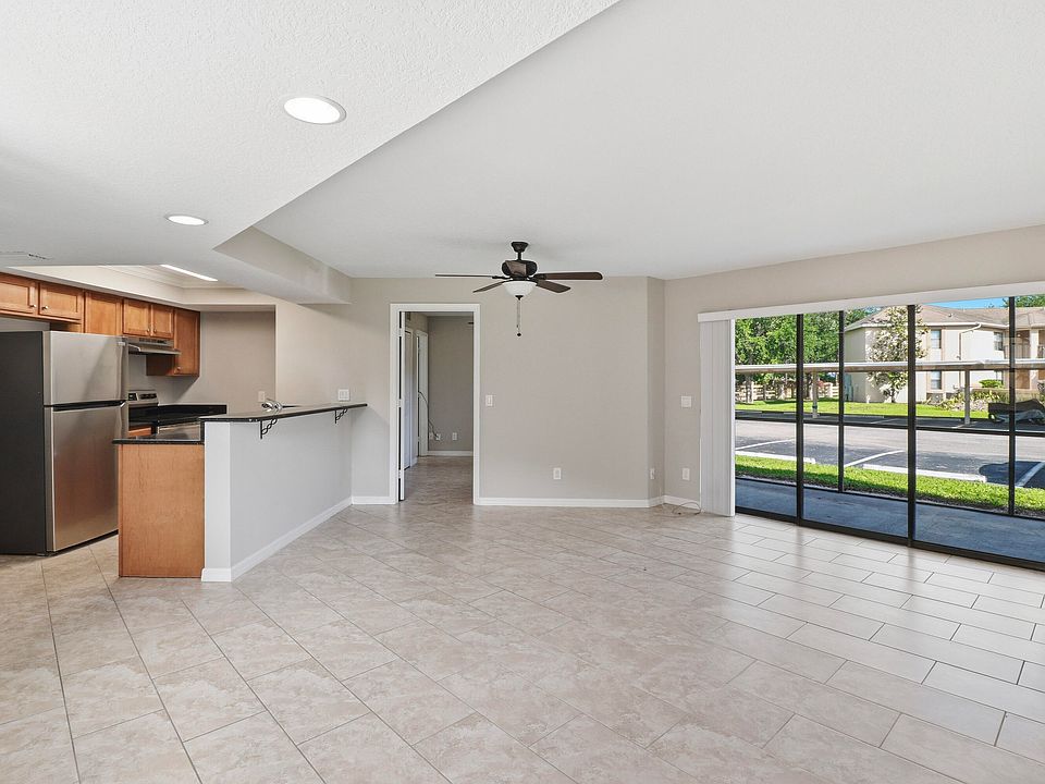 1st image of 2625 Heathcote Dr #2623