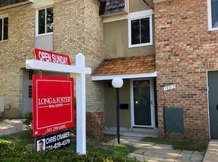 10517 Cambridge Ct, Gaithersburg, MD
