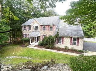 107 Water Tower Cir, East Stroudsburg, PA