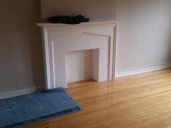 5th image of 1321 W Estes Ave APT 35