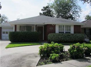 4821 Burke Dr, Metairie, LA 70003