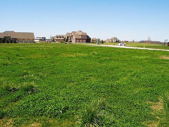 2nd image of 10469 Golden Bear Way