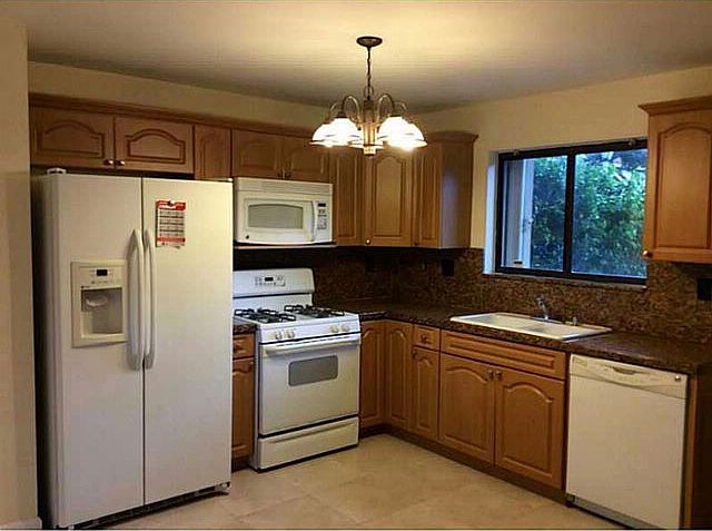 2nd image of 11509 SW 90th Ter