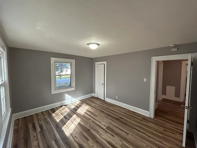 209 Long Cir — Photo 7