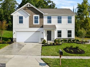 1 Monroe Ave, Ranson, WV 25438