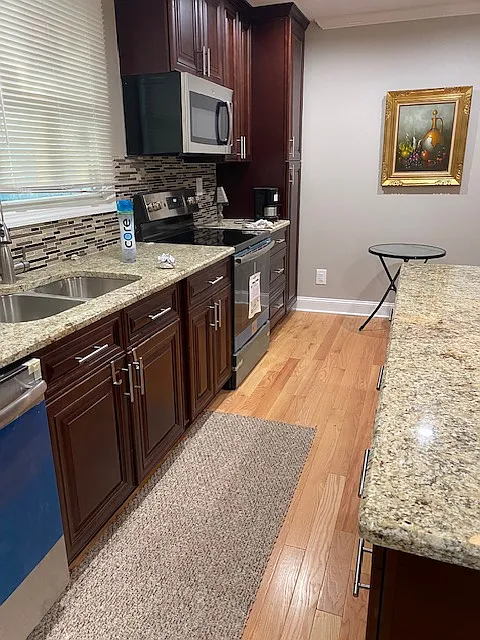 2 bed, 1.5 bath, $3,500 — Photo 1