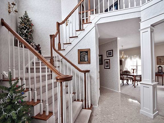 3rd image of 1408 Elmherst Ct